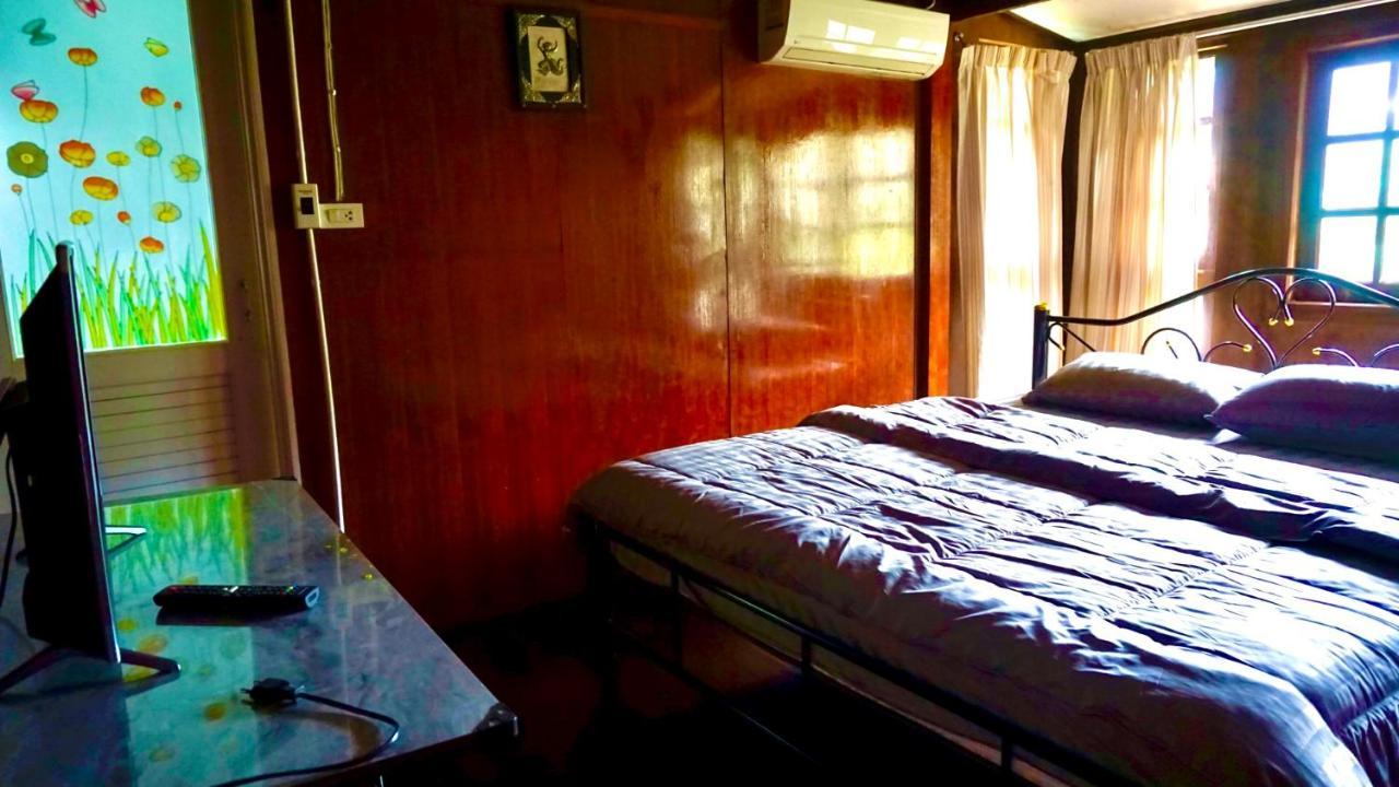 Tanachporn Homestay ธนัชพร โฮมสเตย์ เมืองจันทบุรี Ngoại thất bức ảnh