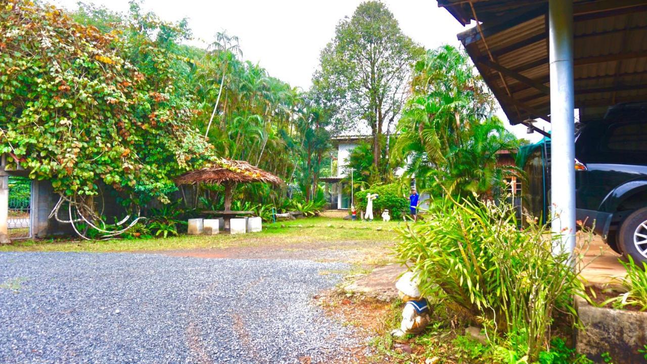 Tanachporn Homestay ธนัชพร โฮมสเตย์ เมืองจันทบุรี Ngoại thất bức ảnh